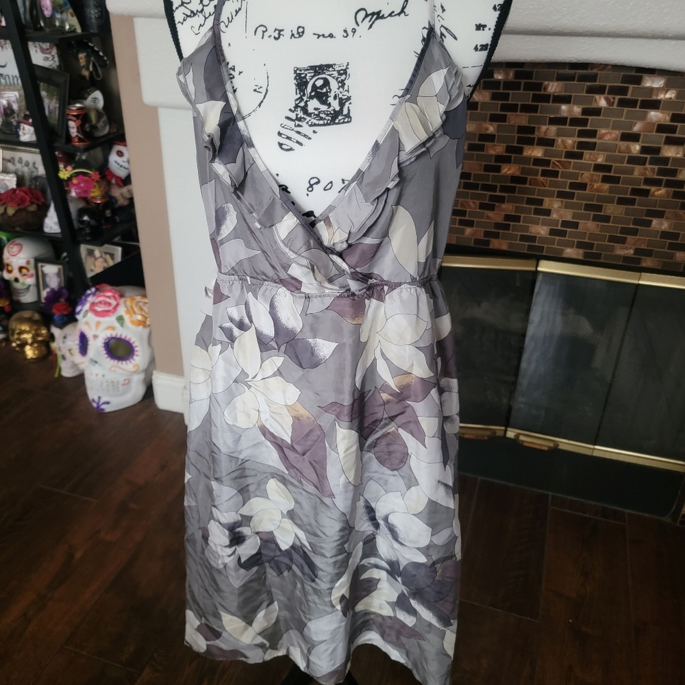 Old Navy Gray Floral Dress